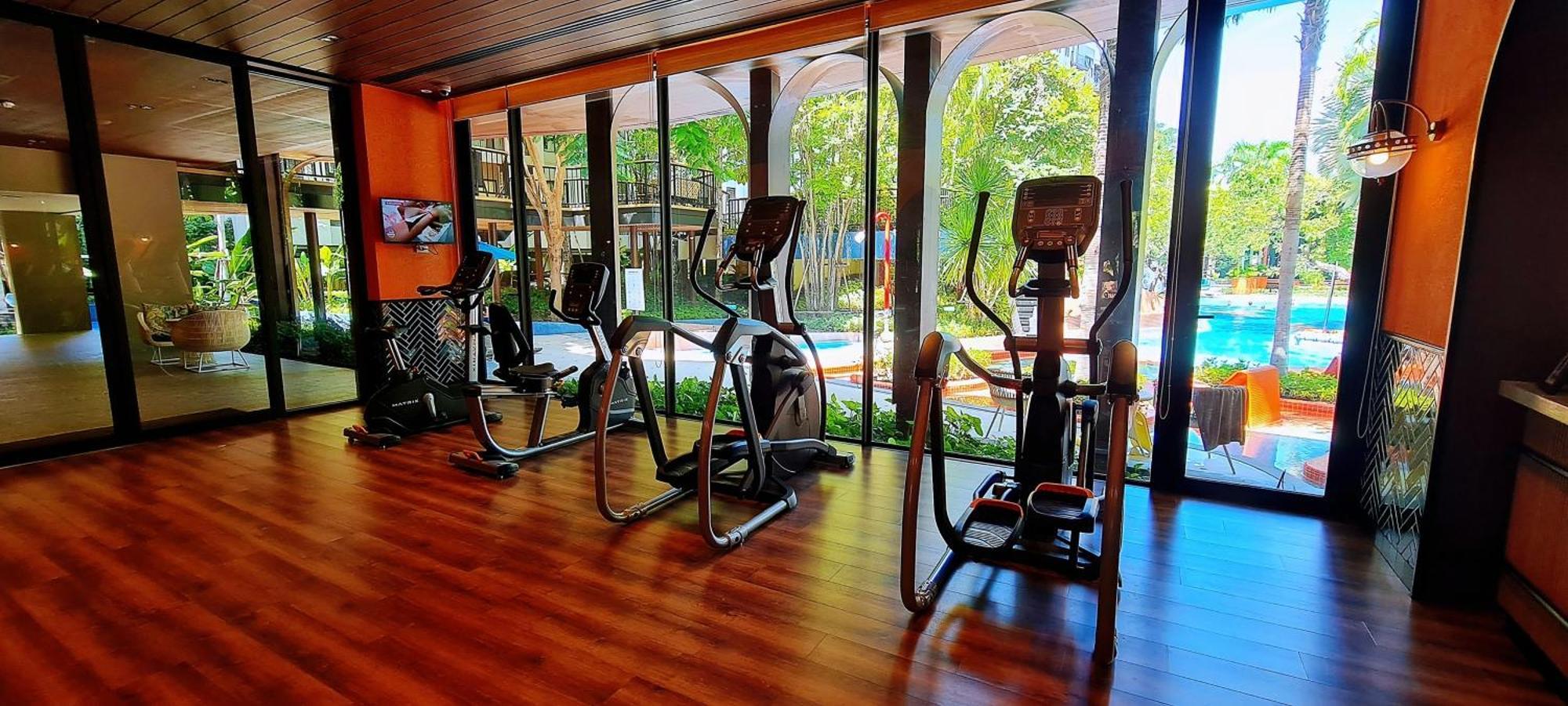 Highest Floor Close To Cicada And Tamarind Night Market Lahabana Condo หัวหิน ลาฮาบาน่า คอนโด ชั้นบนสุด ติดกับตลาดซิเคด้าและตลาดแทมมารีน Bagian luar foto